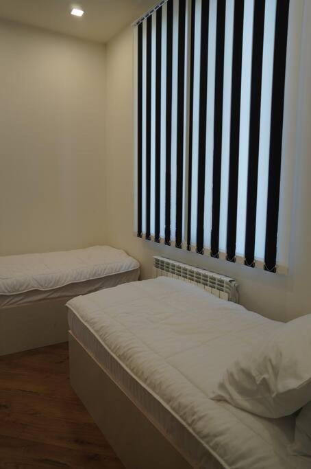 Lovely, Newly Remodeled Apartment In Yerevan! Εξωτερικό φωτογραφία