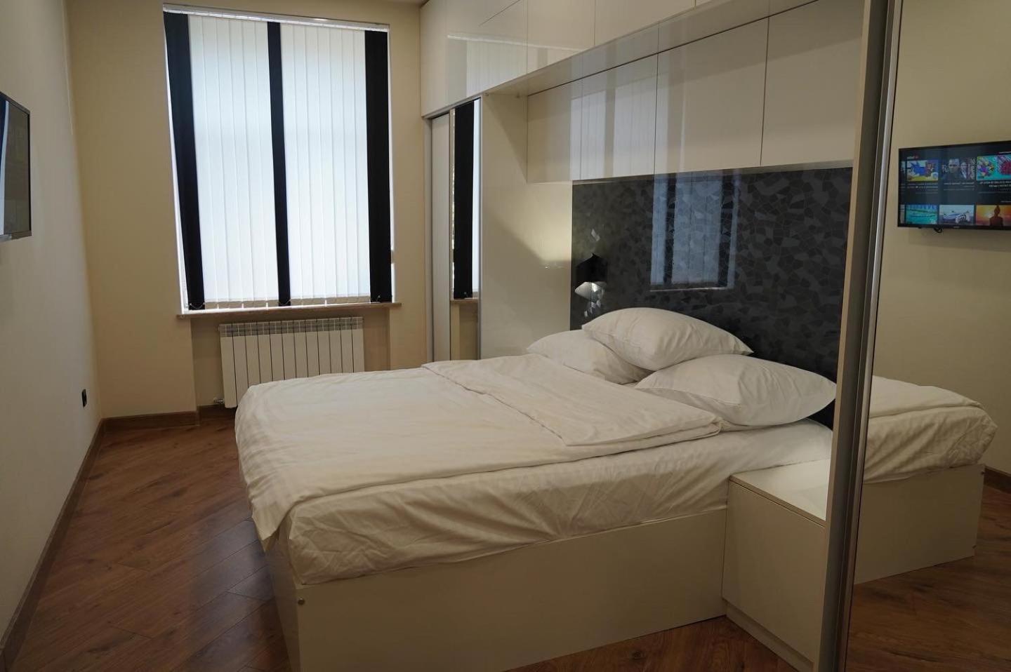 Lovely, Newly Remodeled Apartment In Yerevan! Εξωτερικό φωτογραφία